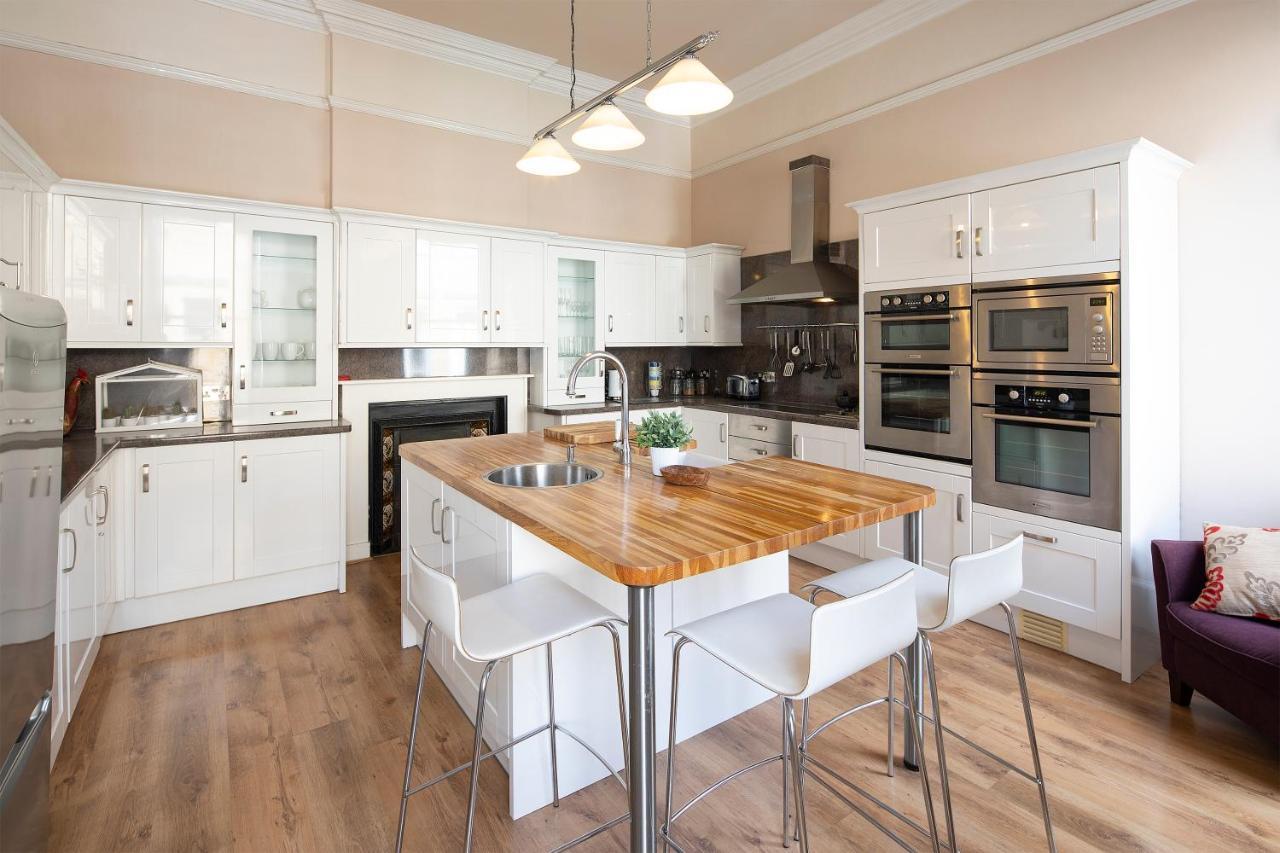 Stunning Spacious Near Parade Gardens Apartamento Bath